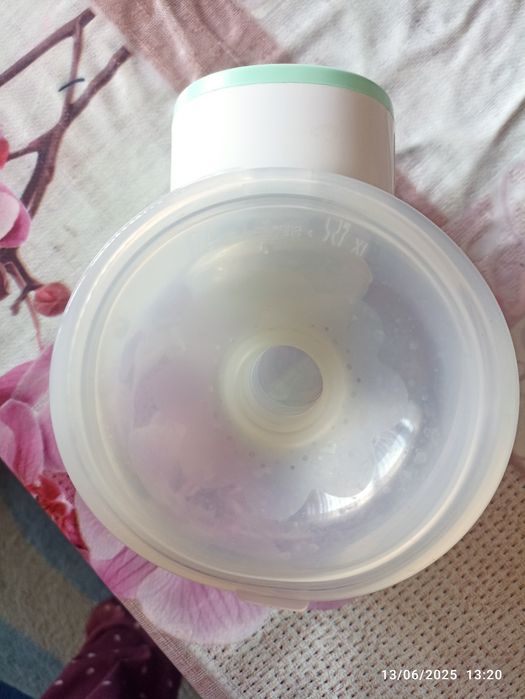 Handsfree помпа за кърма