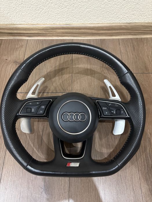 Волан за Audi a4,a5,b8