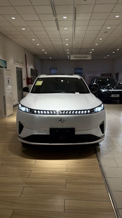 Sotuvda tayyor Dongfeng ep008 ultra 26/26 gibrid