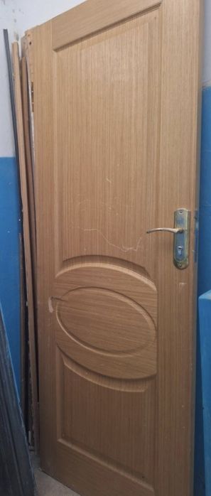 Агаш  есик сатылады