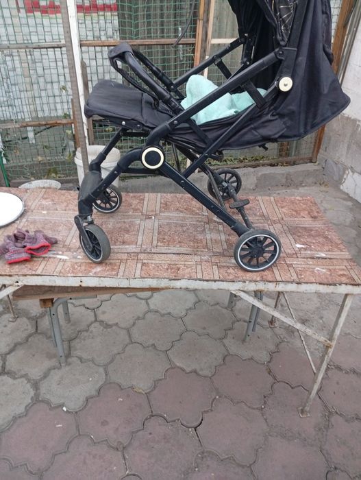 Продам коляску прогулочная
