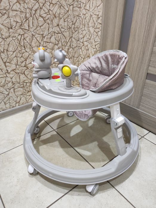 Продам ходунки детские