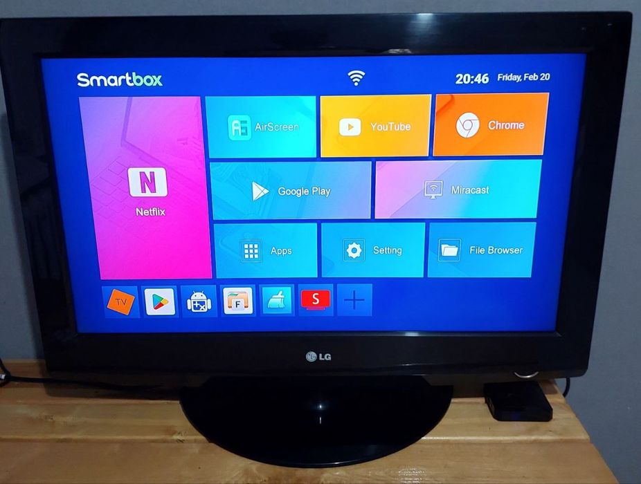 Продам смарт андройд телевизор LG 32 дюйма, 1080p