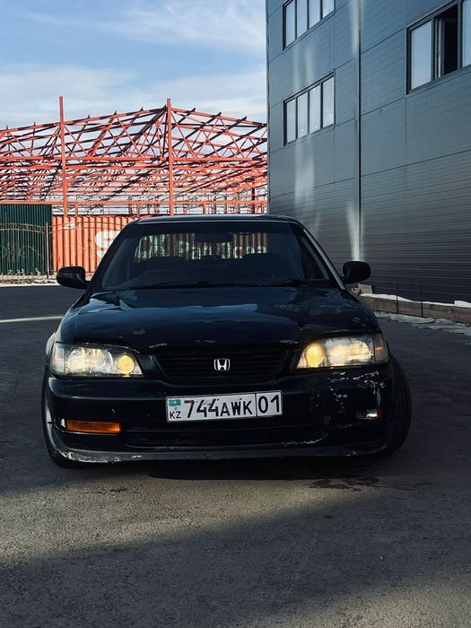 Продам авто honda inspire