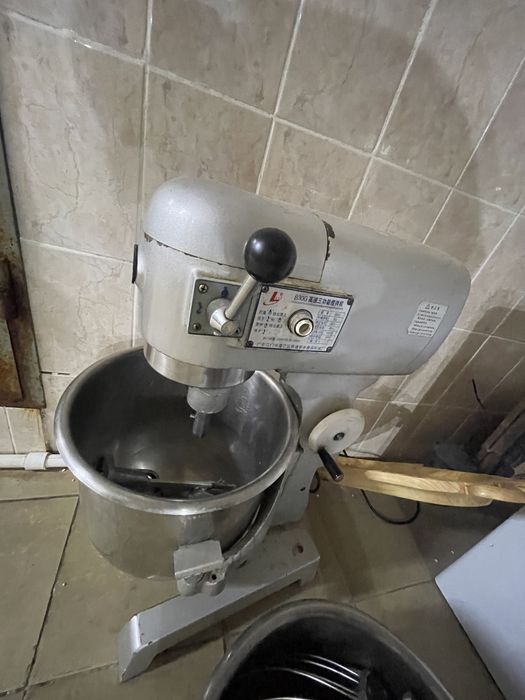 Планетарный миксер B30G