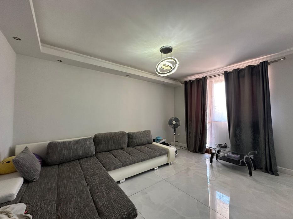 Duplex, în zona Bujac