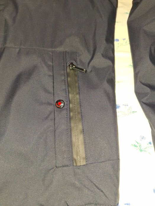 демисезонная мужская куртка