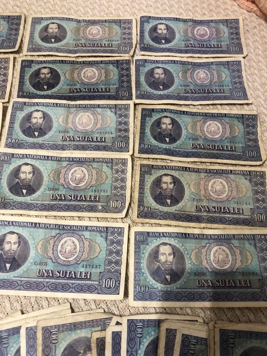 Bactote si monede vechi