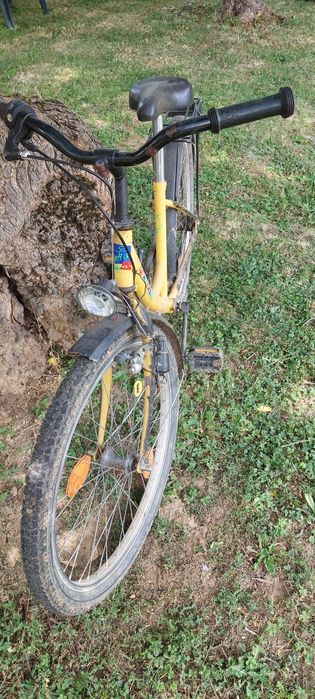 Две колелета 24 цола.