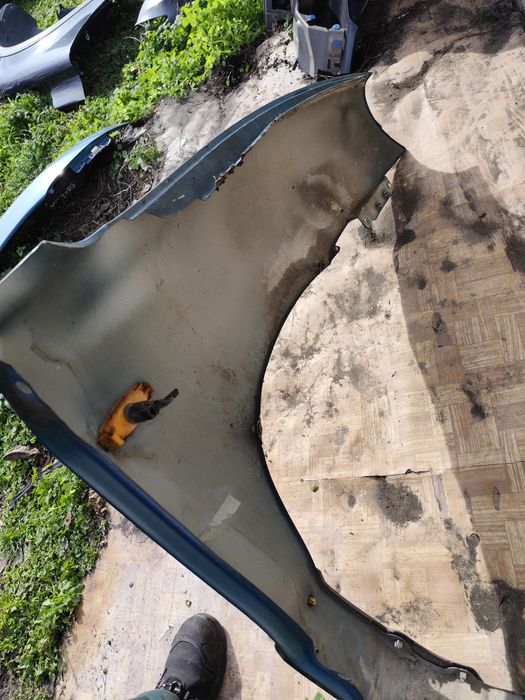 Ляв и Десен калник-Hyundai Santa fe-2005г