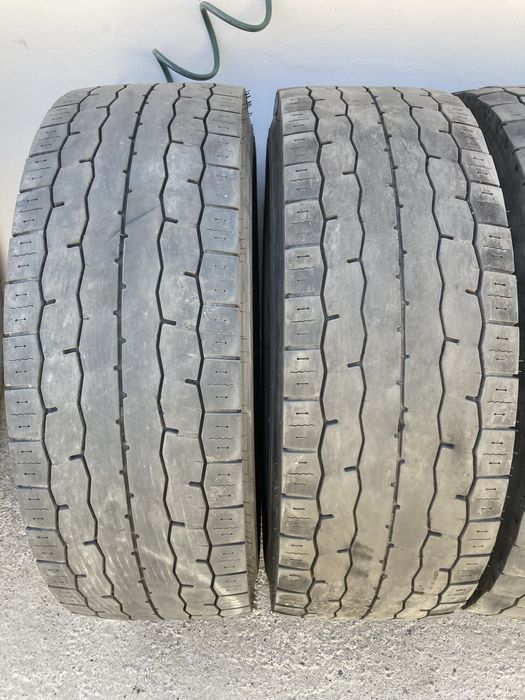 Диференциални гуми за камион 315-70-22.5 Remedina