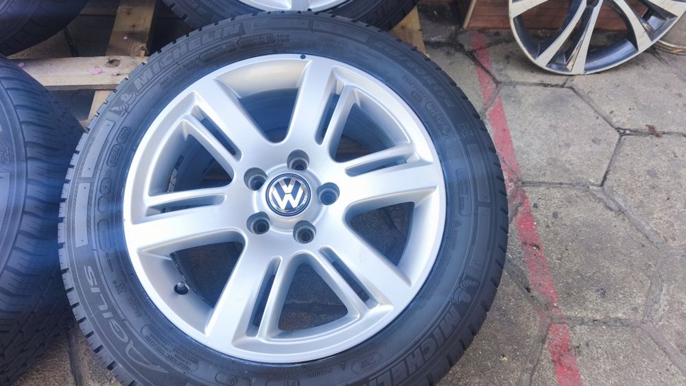 5х120 17 цола VW T5/T6 с гуми