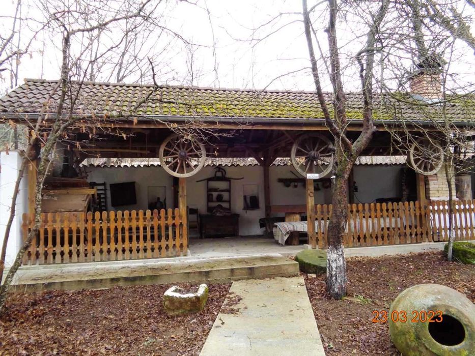 Вилен комплекс в Балкана, на 7 км от Трявна