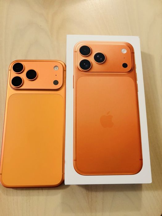 iPhone 17 Pro Max; 256GB/orange