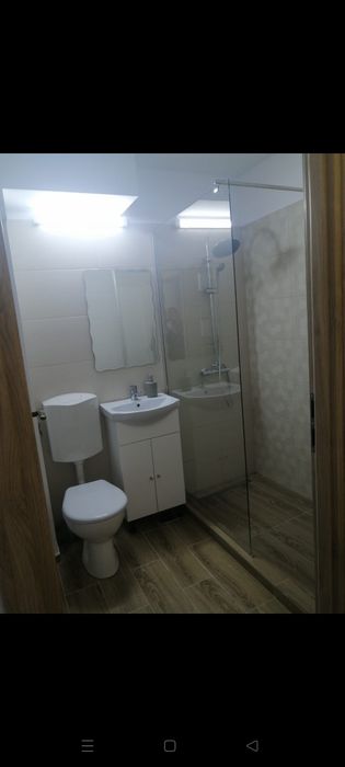 Închiriez  ap 2 camere zona Mărăști