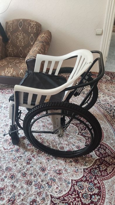 Инвалидная коляска