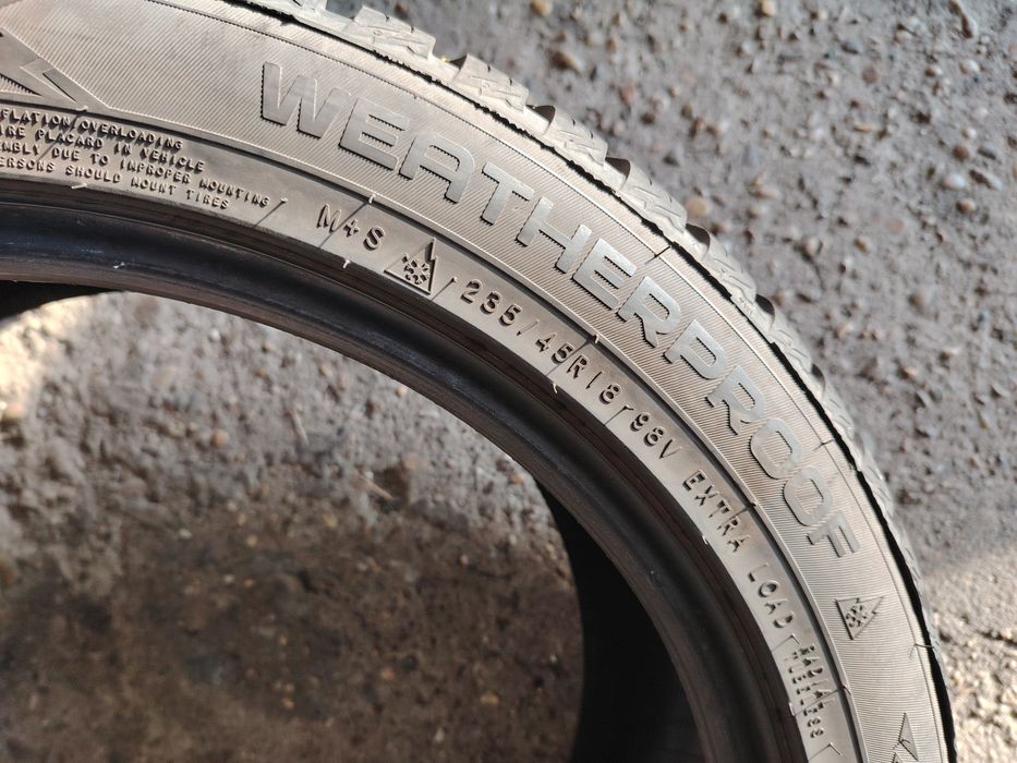 235/45 R18 Nokian WeatherProf iarnă M+S