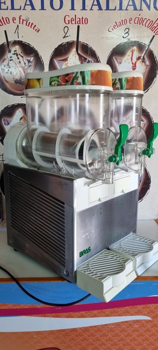Aparat pentru suc de granita (suc cu fulgi de ghiață)