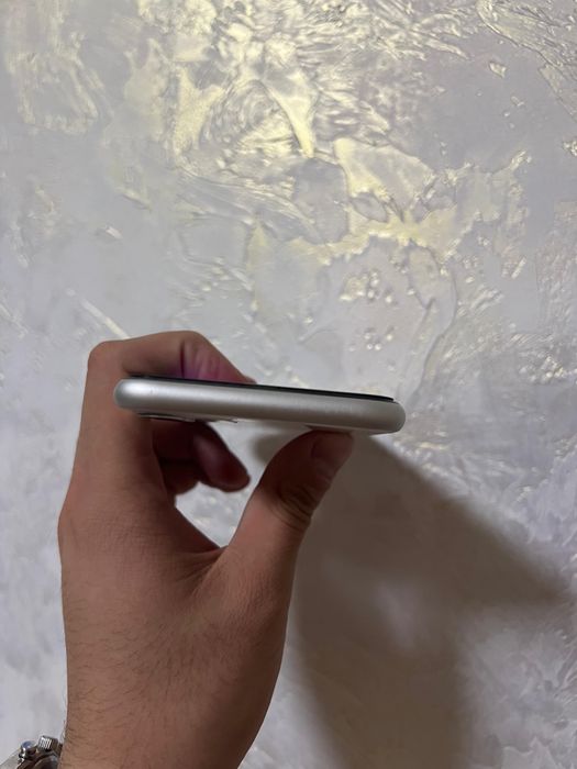 Продам iphone 11 айфон 11,64гб идеал, обмен