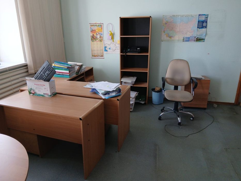 Офисная мебель ,