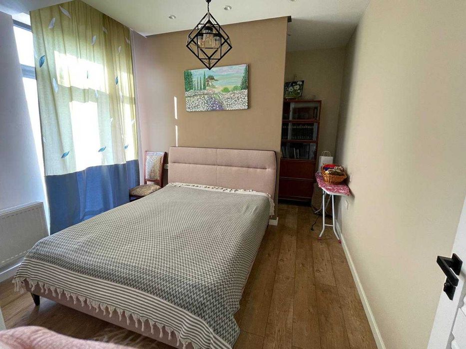 Продаётся 3-комнатная квартира в новостройке