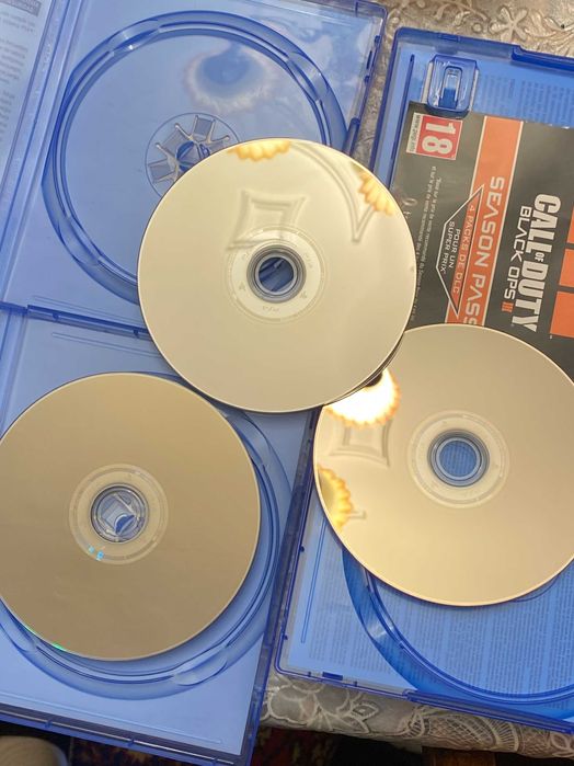 Rocket League Call of Duty Modern Warfare, Black Ops 3 III  PS4 Игри