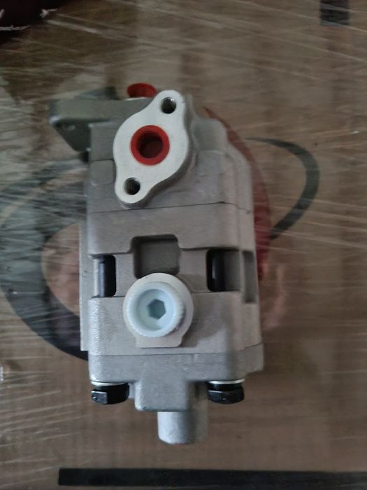 Pompa hidraulica Kubota ax z16