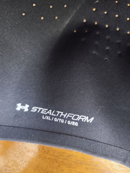 Шапка Under armour stealthform