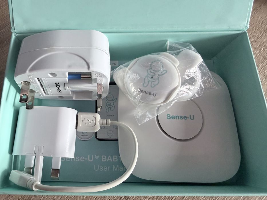 Монитор за дишане, движенията и температурата на бебе