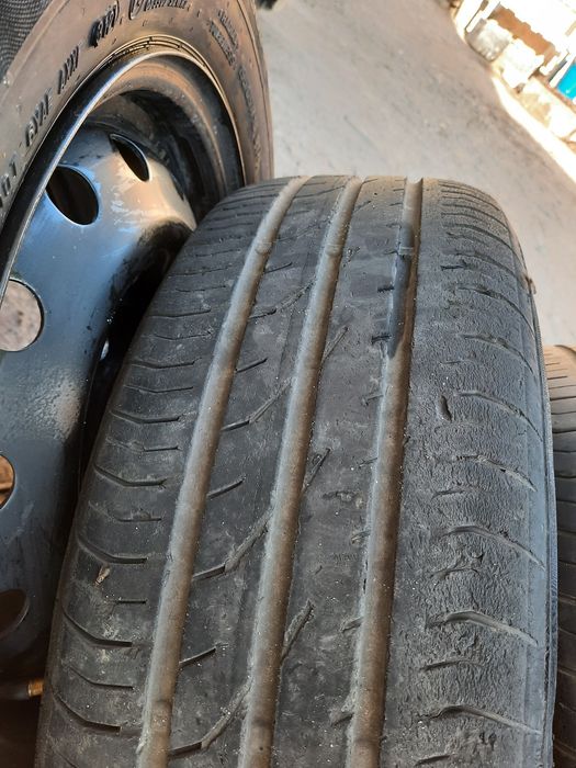 Продам 195/65/15  4/114 Continental