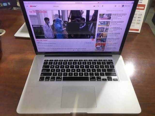 Apple Macbook Pro 15” mid 2012 Retina Display