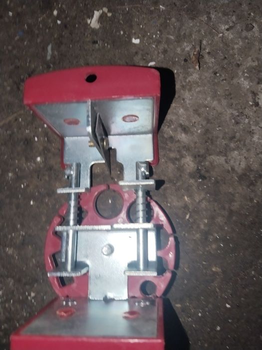 Стриппер для зачистки проводов