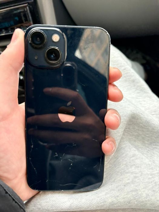 iPhone 13 чёрный цвет