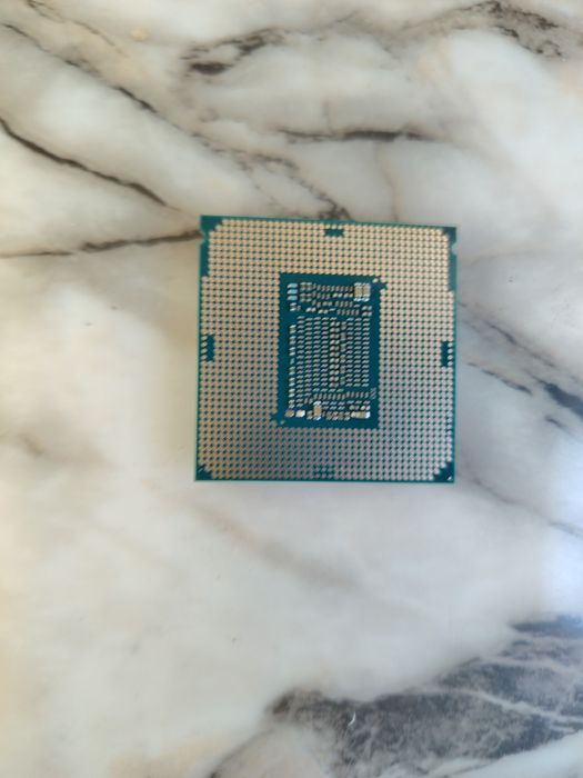 Процесор Intel Xeon E-2126G  lga 1151