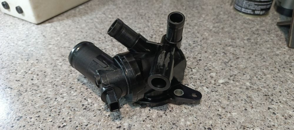 Термостат Рено Renault