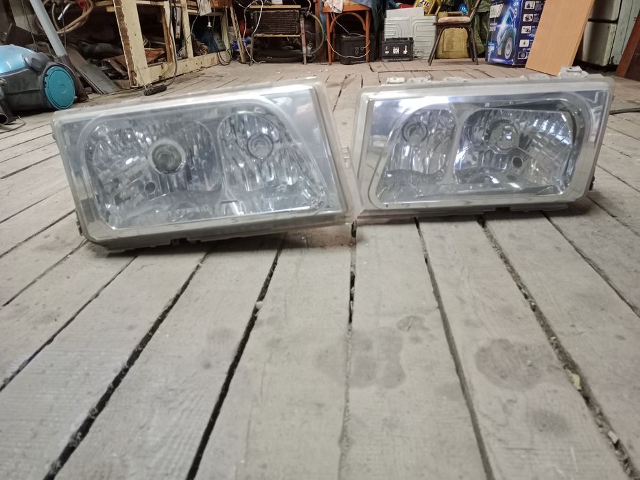 Фары Мерседес 190