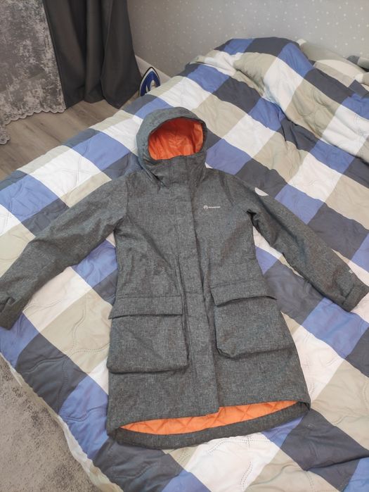 Продам куртку подростковую Outventure