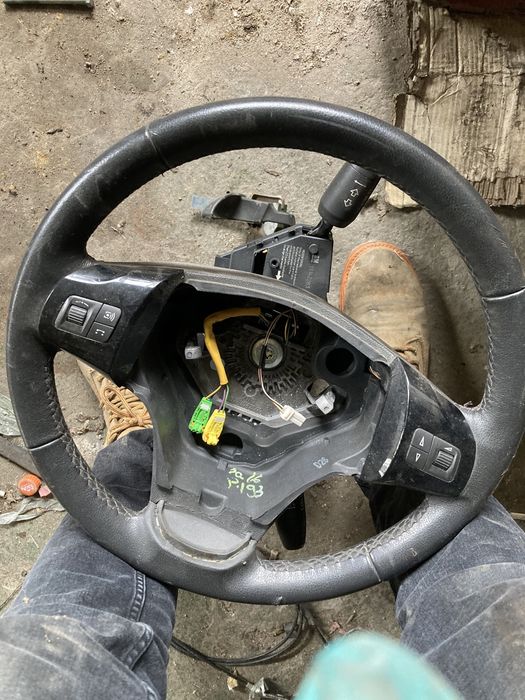 Опел корса 5врати и 3ри врати на части.