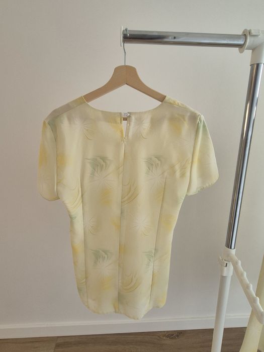 Compleu de vara din 2 piese, bluza si fusta maxim mărime M / 44