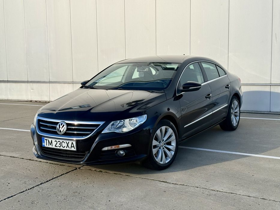 VOLKSWAGEN Passat CC 2012