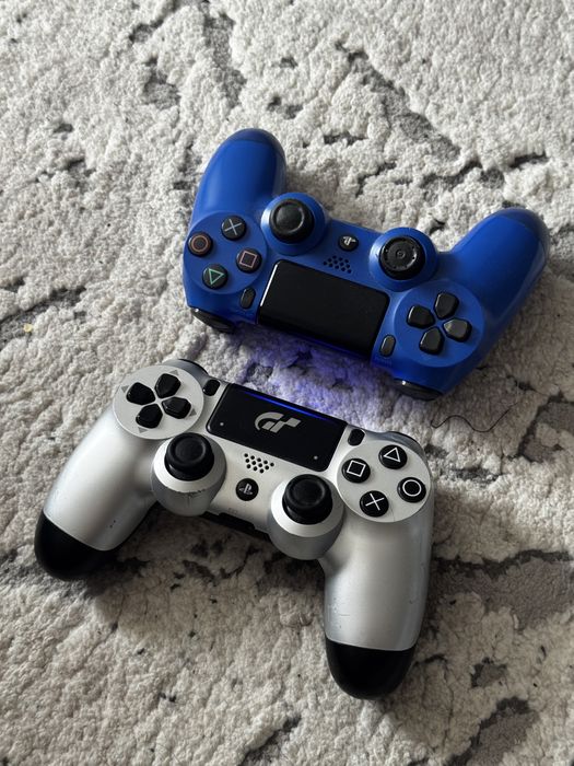 Ps4 slim 1 Tb-Gran Turismo edition