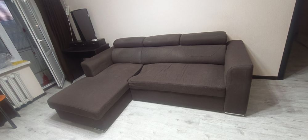 Отдам угловой диван, раскладной