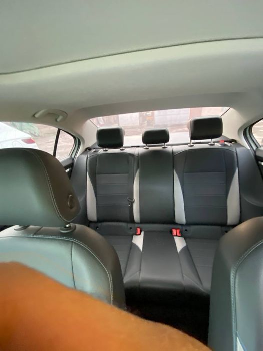 Volkswagen 2020 yili BORA