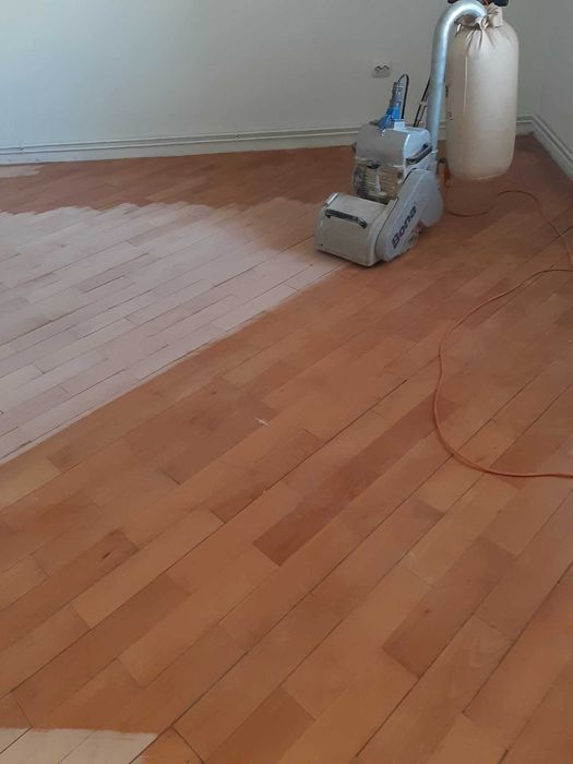 Rașchetare -reconditionare parchet masiv și scări interioare