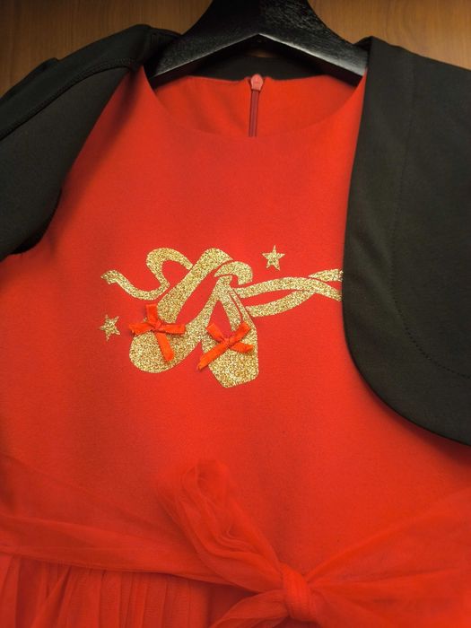 Детска червена рокля и черно болеро размер 128