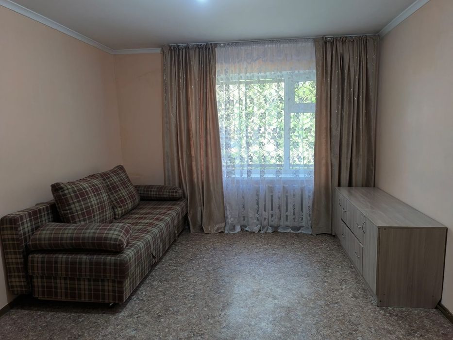 Продам 1-комнатную  квартиру