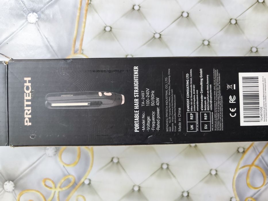 Дорожный утюжок для волос