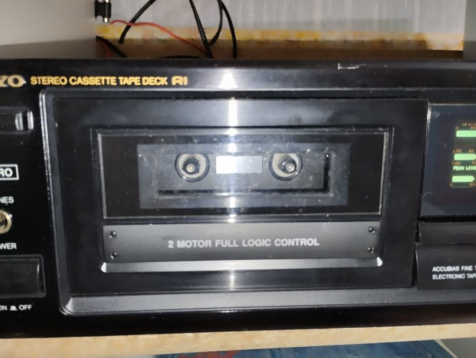 Касетная дека ONKIO TA 2820