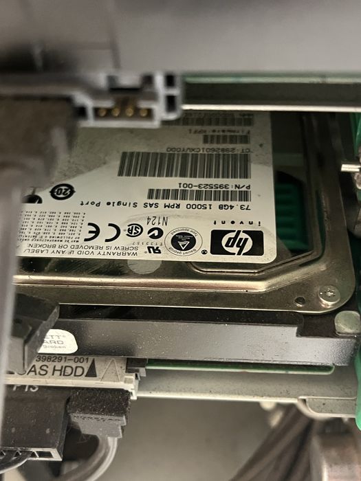 Продам сервер HP xw8400