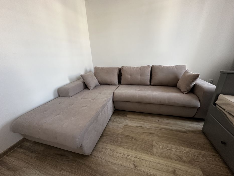 Canapea extensiliba stil colțar , ca noua